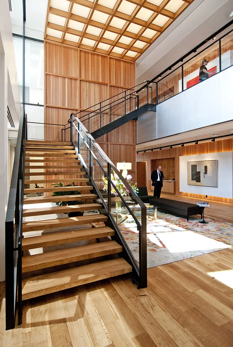 Stoel lobby vertical